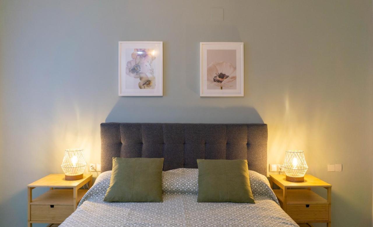 Luxury Apartment Dos Aceras Malaga Exterior photo